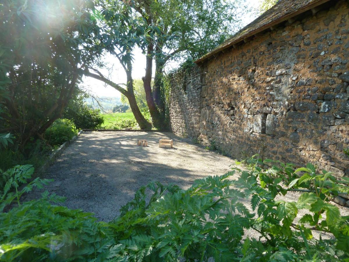Le Clos Fleuri Ségrie Exterior photo